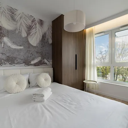 Janickiego Superior By Bookinghost Apartment Poznan