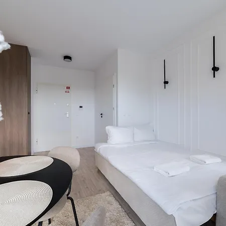 Apartment Janickiego Superior By Bookinghost Poznan